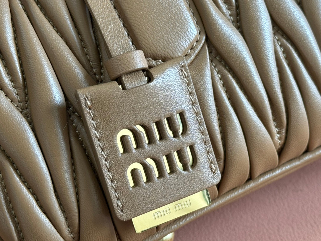 ARCADIE MATELASSÉ BAG 22 IN TAWNY BROWN GLOSSY LAMBSKIN
