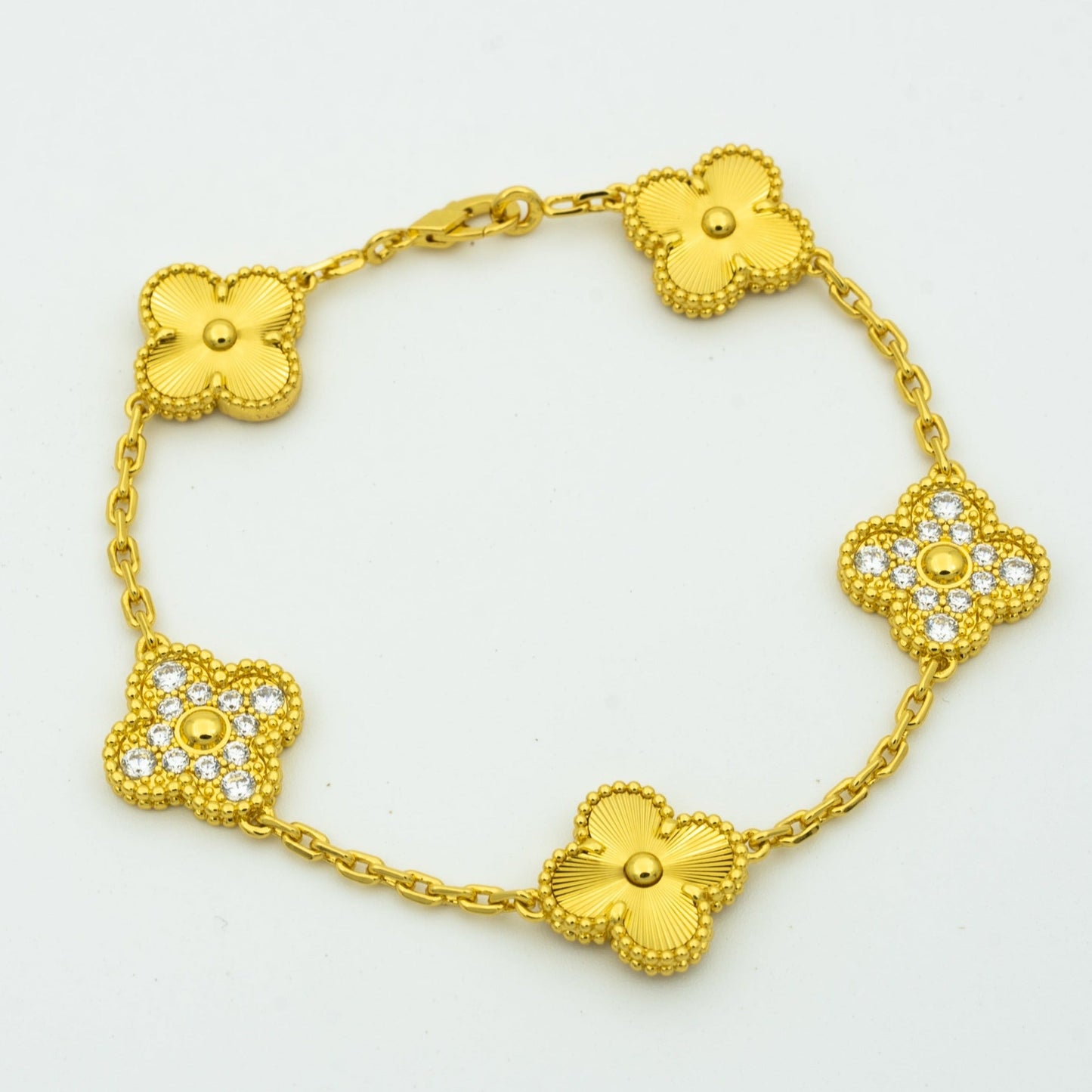 [AURORA] CLOVER 5 MOTIF LASER BRACELET COLLECTION