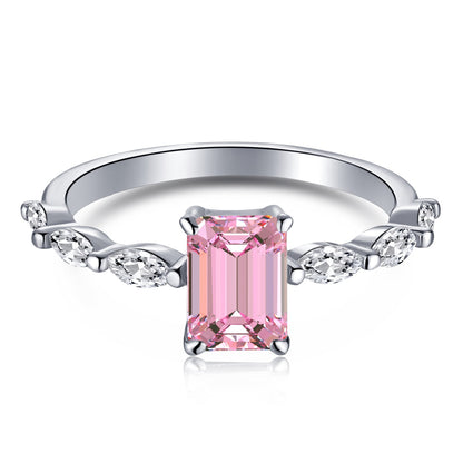 [AURORA]1.0 Carat Dainty Resplendent Radiant Cut Daily Ring