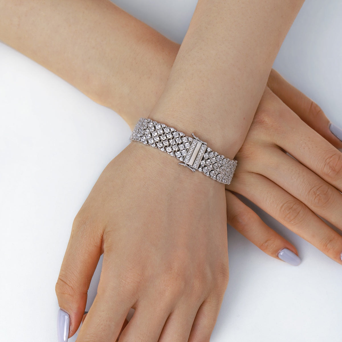 [AURORA]Ornate Elegant Round Cut Party Bracelet