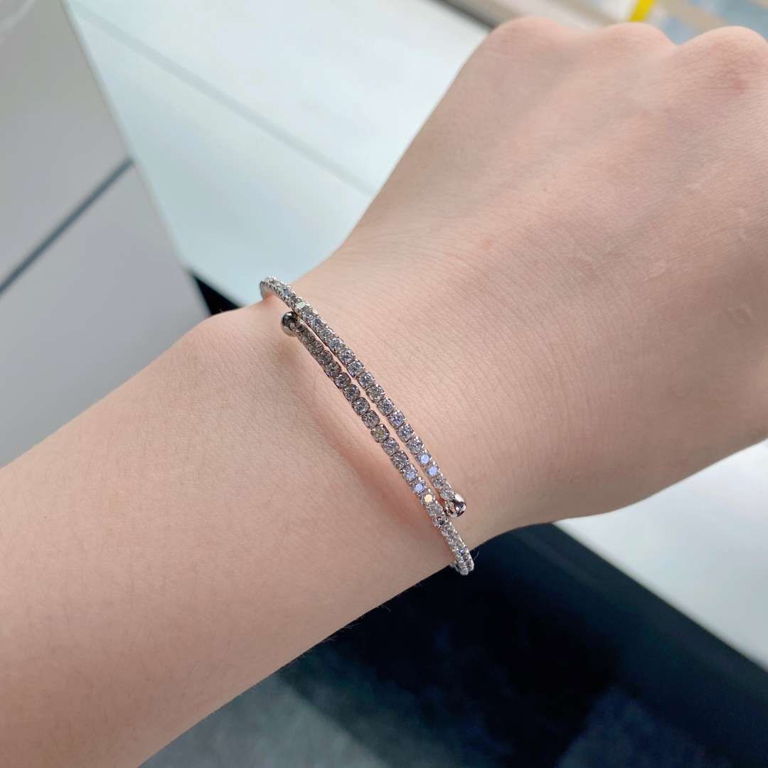 [AURORA]Row of Diamonds Round Fashion Bracelet