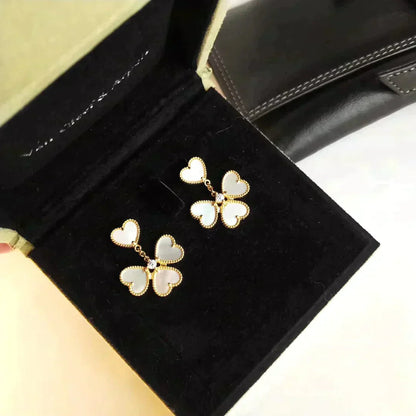 [AURORA]CLOVER SWEET WHITE MOP EARRINGS