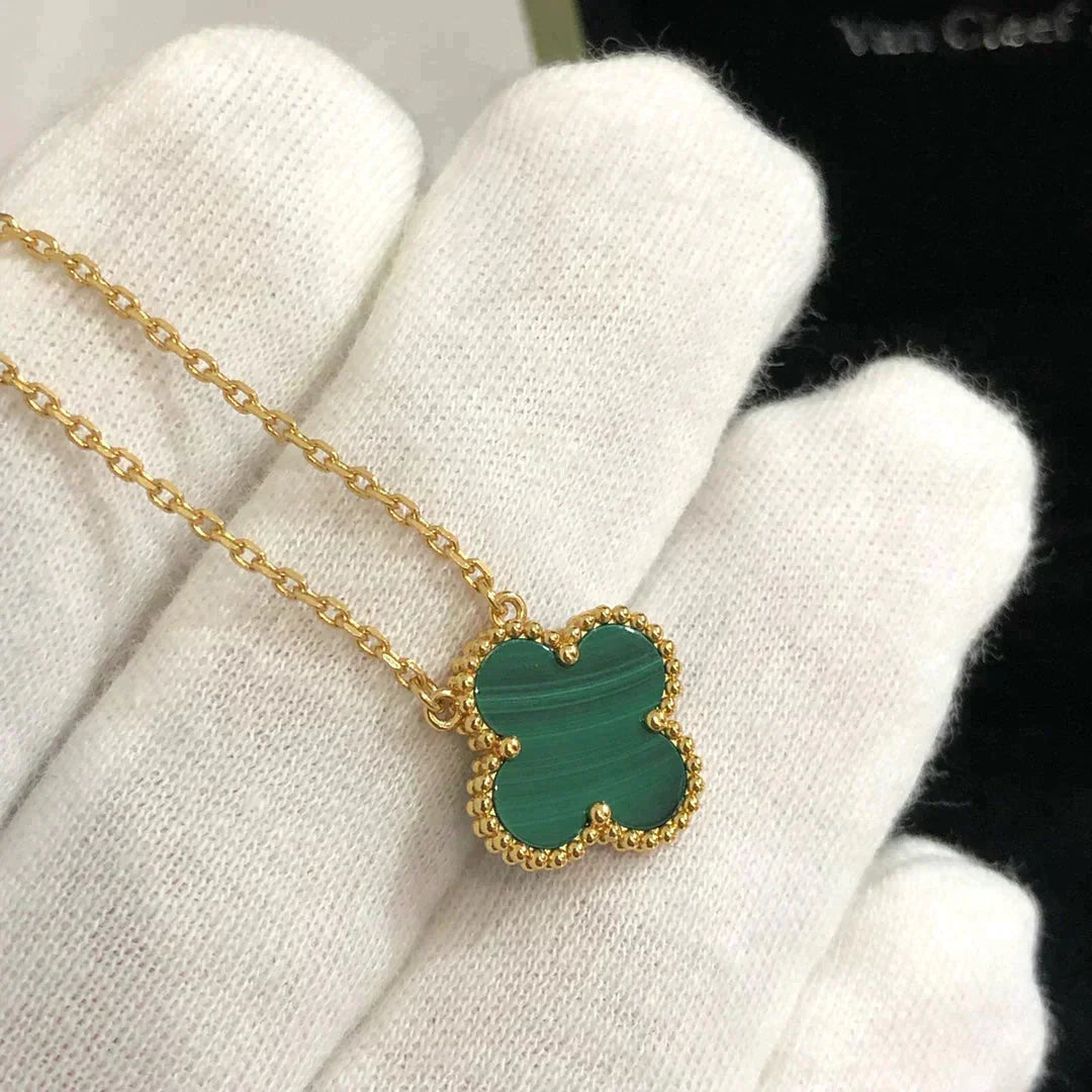 [basloveJW]CLOVER 15MM MALACHIT EINZELNE BLUMENKETTE