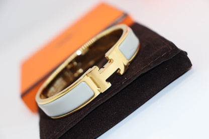 [AURORA]H HELLBLAUES ARMBAND