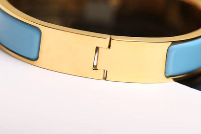 [AURORA]H CLOUD BLUE ARMBAND GOLD DIAMANT