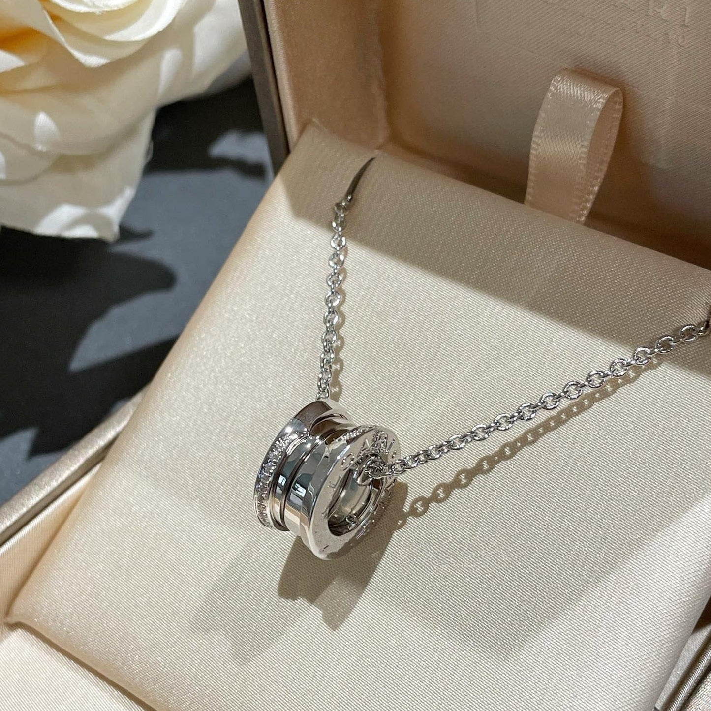 [AURORA]ZERO 1 NECKLACE DIAMOND