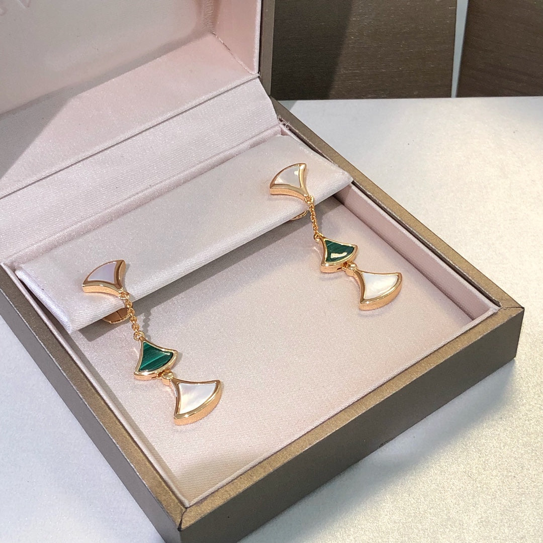 [AURORA]DREAM EARRINGS 3 MOTIFS MALACHITE MOP PINK GOLD