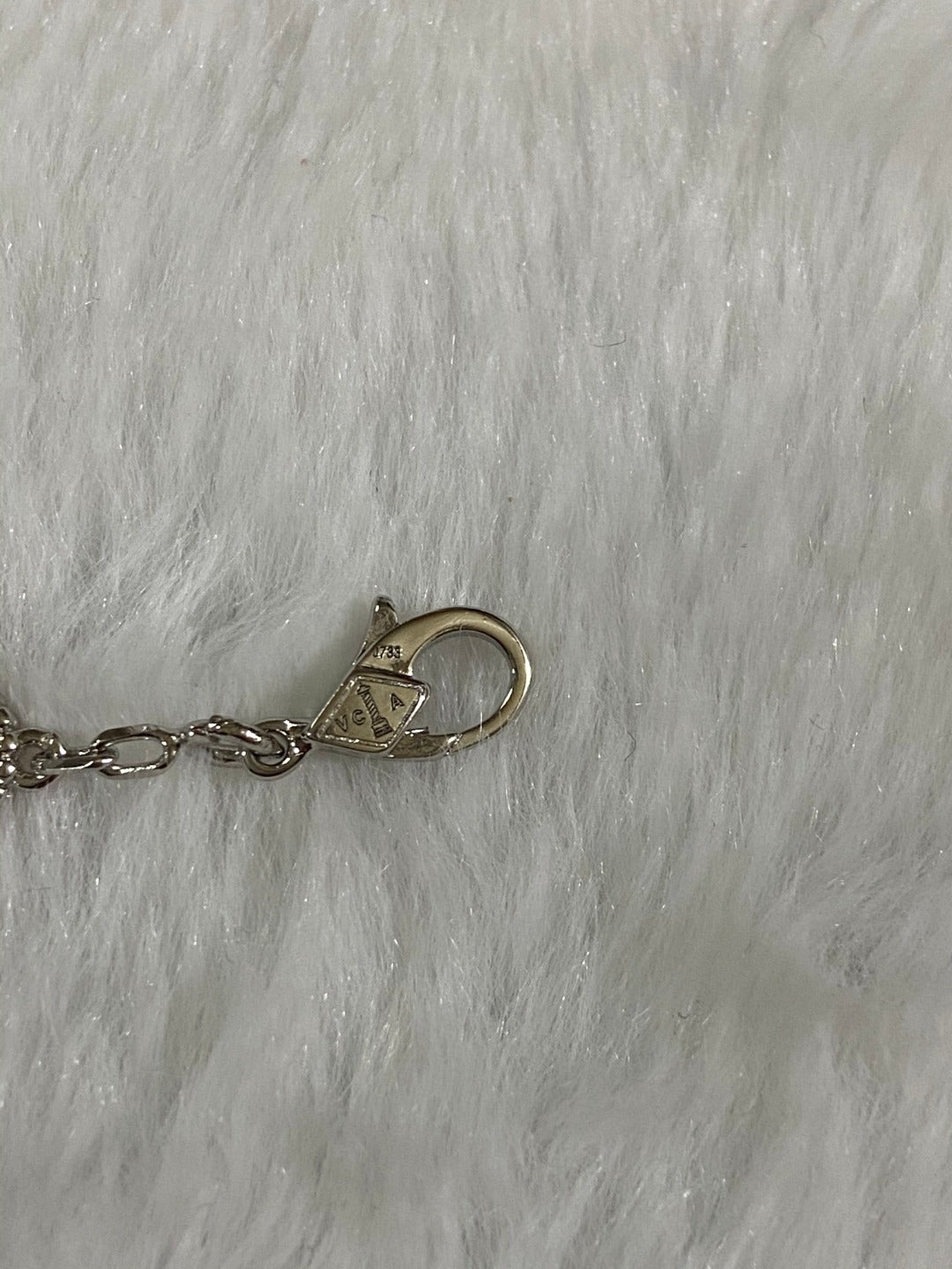 [basloveJW] PIETERSIT-ARMBAND MIT KLEEBLATT UND 1 MOTIV