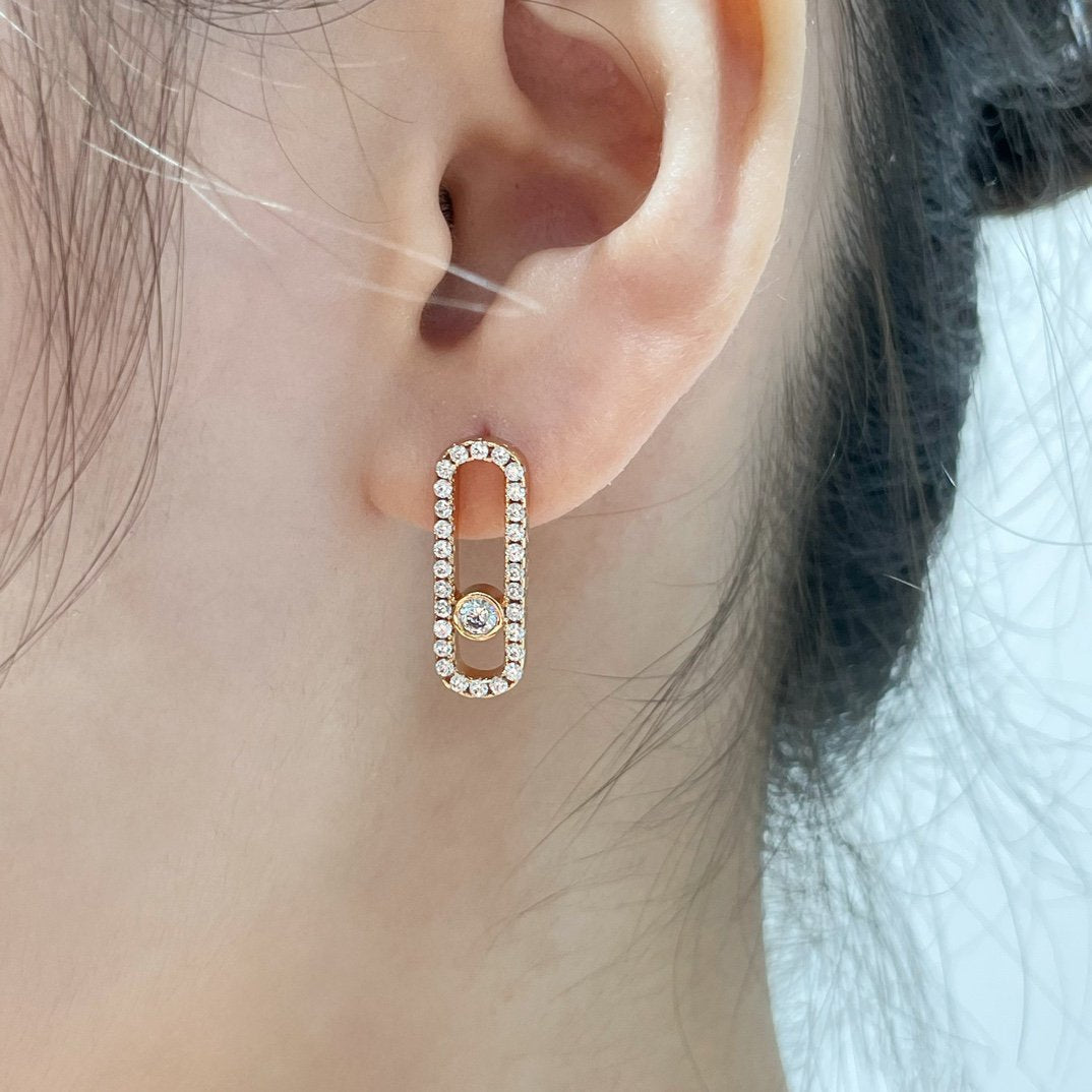 [AURORA]MOVE UNO STUD DIAMOND PAVED EARRINGS
