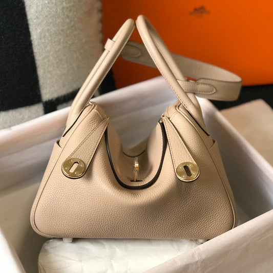 HM LINDY 30 BAG IN TAN BROWN CALFSKIN GOLD HARDWARE