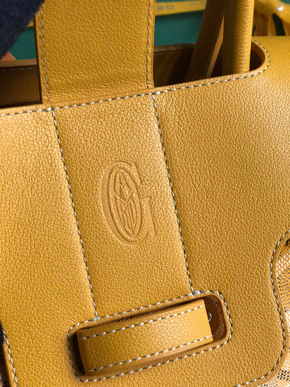 SAIGON SOUPLE BAG 34 IN YELLOW GOYARDINE CANVAS AND CALFSKIN