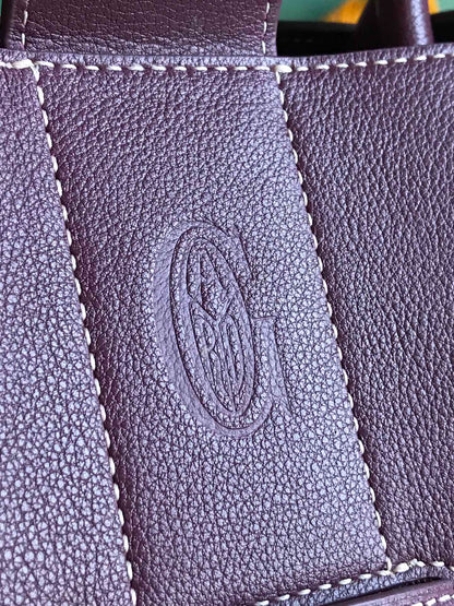 SAIGON SOUPLE BAG 34 IN BURGUNDY RED GOYARDINE CANVAS AND CALFSKIN