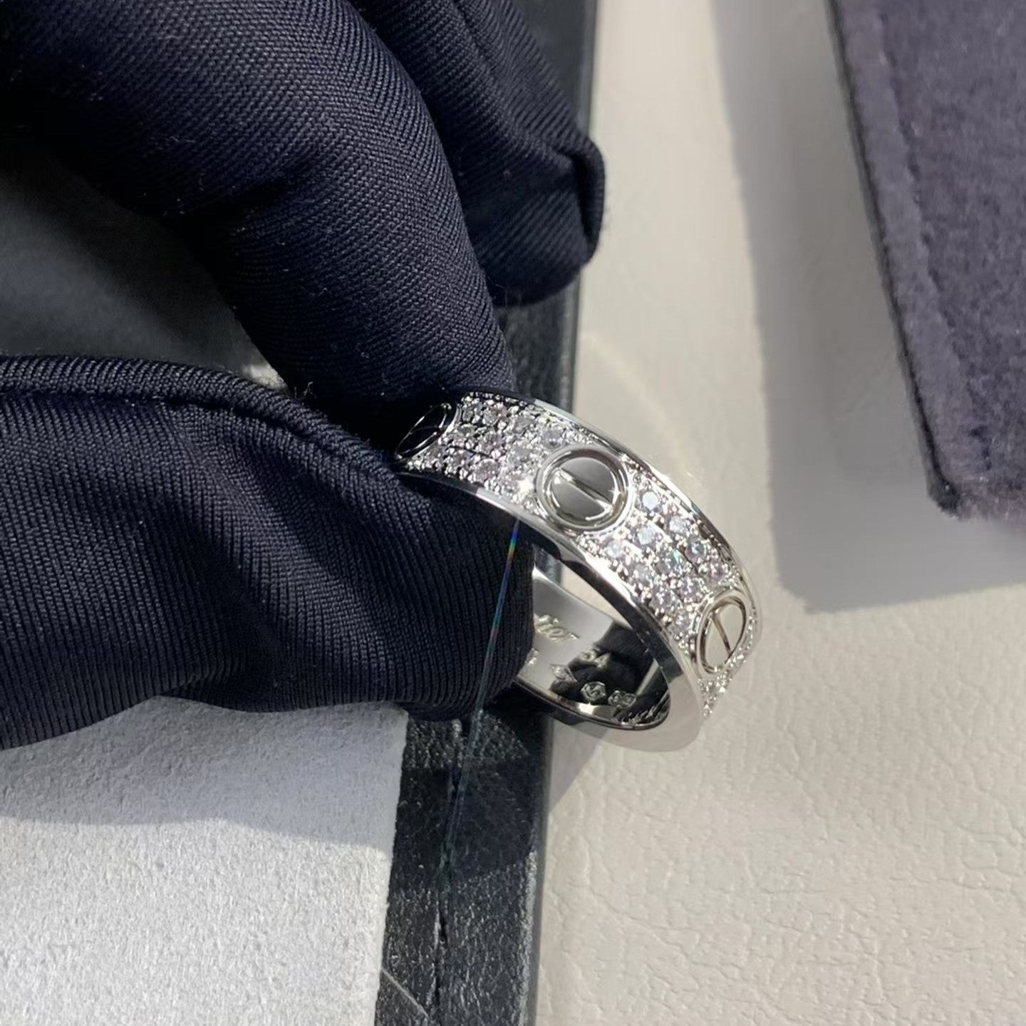 [AURORA]ラブリング 5.5mm ダイヤモンドパヴェ