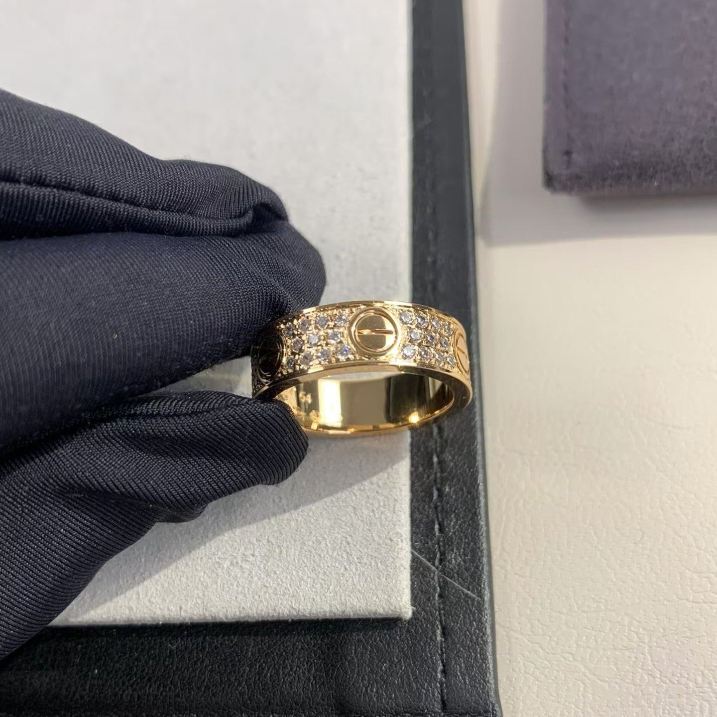 [AURORA]ラブリング 5.5mm ダイヤモンドパヴェ