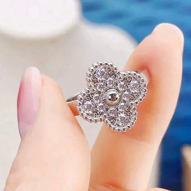 [AURORA]CLOVER DIAMOND RING