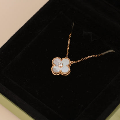 [basloveJW]CLOVER 15MM DIAMANT WEISSE FRITILLARIA HALSKETTE