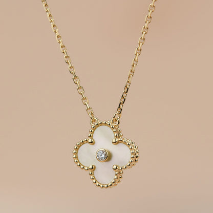 [AURORA]CLOVER 15MM DIAMOND GOLD MOTHER OF PEARL NECKLACE