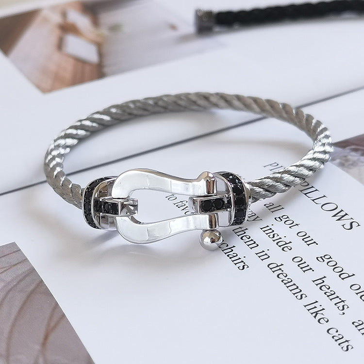 [AURORA]FORCE LARGE HORSESHOE BLACK DIAMOND BRACELET SILVER