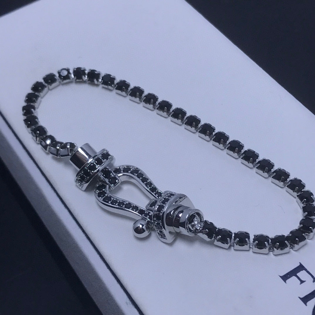 [AURORA]FORCE  LARGE HORSESHOE FULL DIAMOND TENNIS BRACELET