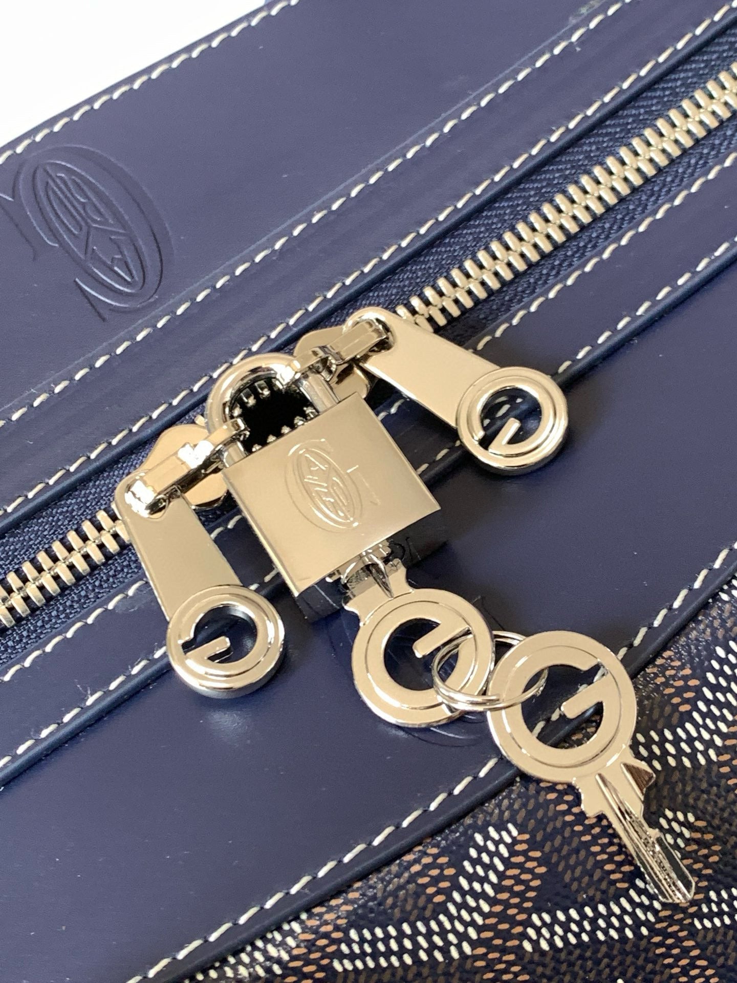 BOWLING 45 BAG IN NAVY BLUE GOYARDINE CANVAS AND CALFSKIN TRIM