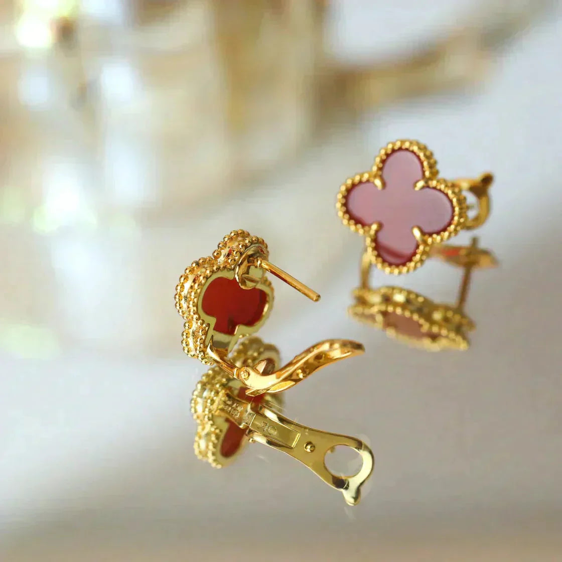 [AURORA]CLOVER MEDIUM 1 MOTIFS CARNELIAN  EARRINGS