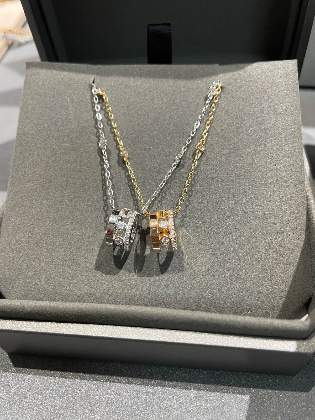 [AURORA]CHAIN MOVE ROMANE PEDAND NECKLACE