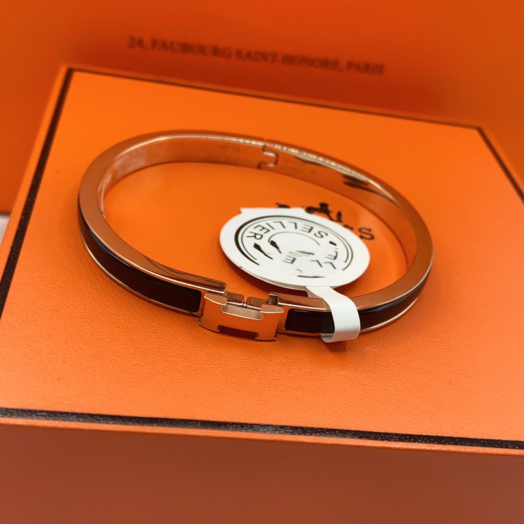 [AURORA]CLASSIC HM CLIC BLACK 8MM ENAMEL BRACELET