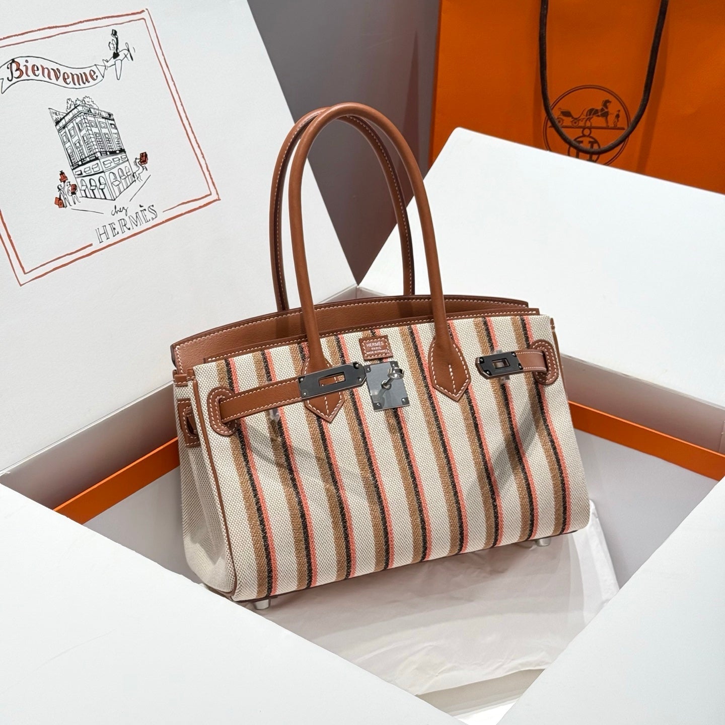 BIRKIN SHOULDER 29 IN GOLD CALFSKIN ÉCRU/BEIGE/FAUVE/ROSE POP/NOIR EMBROIDERY CANVAS