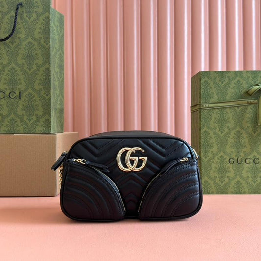 MARMONT SMALL SHOULDER BAG 24 IN BLACK CALFSKIN GOLD HARDWARE