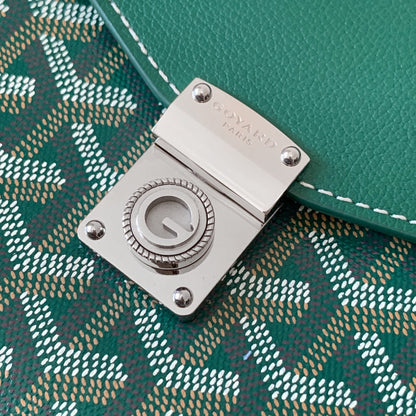 CHYPRE WALLET-POUCH 21 IN GREEN GOYARDINE CANVAS AND CALFSKIN