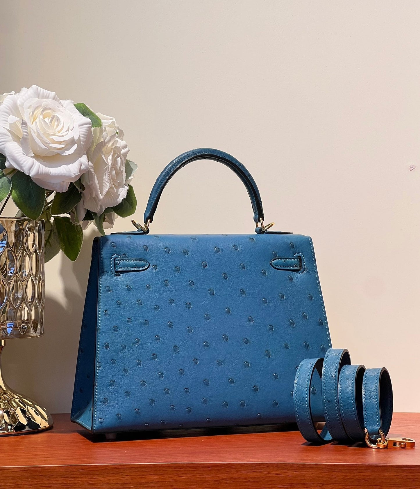 KELLY  SELLIER 25 BAG IN ROYAL BLUE OSTRICH LEATHER (MADE-TO-ODER)