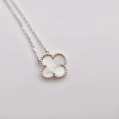 [AURORA]CLOVER  15MM WHITE MOTHER-OF-PEARL SILVER