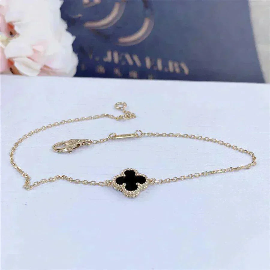 [basloveJW]KLEE-ONYX-ARMBAND MIT EINZELNER BLUME